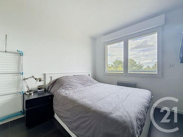 Appartement Duplex &agrave; vendre - 4 pi&egrave;ces - 64,51 m2 - Gournay Sur Marne - 93 - ILE-DE-FRANCE