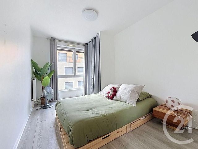 Appartement &agrave; vendre - 2 pi&egrave;ces - 42 m2 - Montfermeil - 93 - ILE-DE-FRANCE