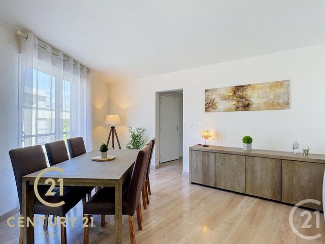 Appartement T4 &agrave; vendre - 4 pi&egrave;ces - 105 m2 - Carquefou - 44 - PAYS-DE-LOIRE