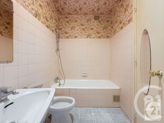 Appartement F4 &agrave; vendre - 4 pi&egrave;ces - 125,92 m2 - Nantes - 44 - PAYS-DE-LOIRE