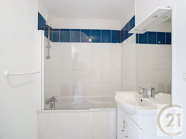 Appartement F3 &agrave; vendre - 3 pi&egrave;ces - 76,22 m2 - Ste Luce Sur Loire - 44 - PAYS-DE-LOIRE