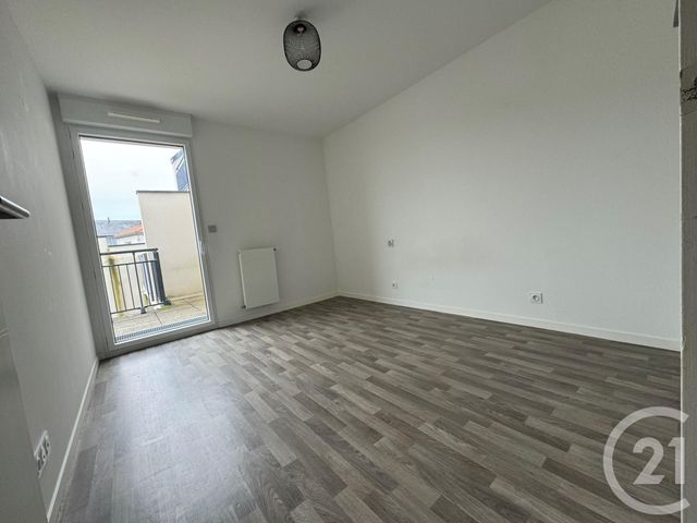 Appartement F3 &agrave; louer - 3 pi&egrave;ces - 63,71 m2 - Thouare Sur Loire - 44 - PAYS-DE-LOIRE
