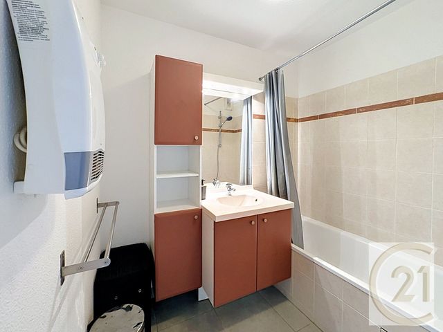 Appartement F2 &agrave; louer - 2 pi&egrave;ces - 41,69 m2 - Carquefou - 44 - PAYS-DE-LOIRE