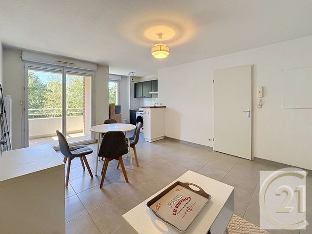 Appartement F2 &agrave; louer - 2 pi&egrave;ces - 41,69 m2 - Carquefou - 44 - PAYS-DE-LOIRE