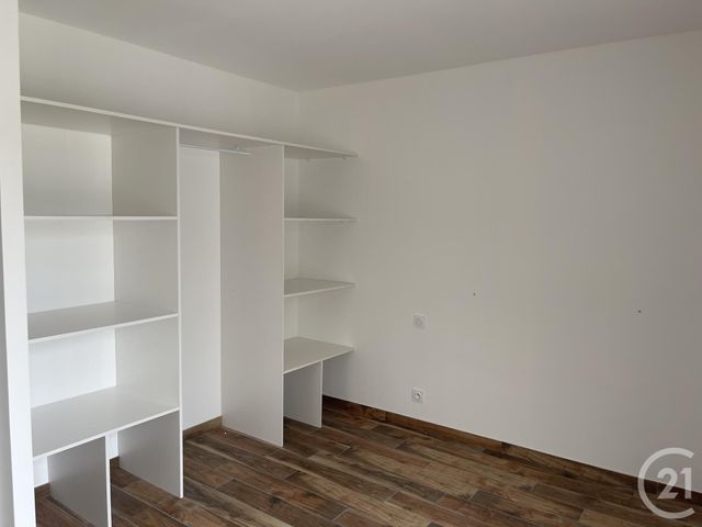 Maison &agrave; louer - 4 pi&egrave;ces - 123,76 m2 - Ligne - 44 - PAYS-DE-LOIRE