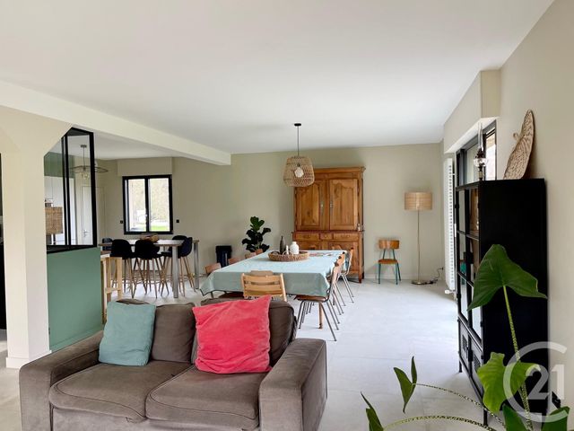 Maison &agrave; vendre - 6 pi&egrave;ces - 201,58 m2 - Fougeres - 35 - BRETAGNE