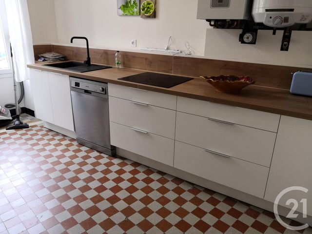 Appartement Chambre &agrave; louer - 1 pi&egrave;ce - 12,46 m2 - Fougeres - 35 - BRETAGNE