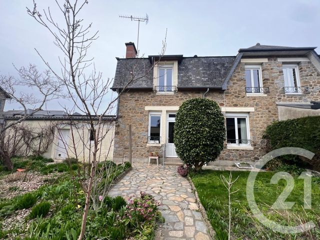 Prix immobilier FOUGERES - Photo d’une maison vendue
