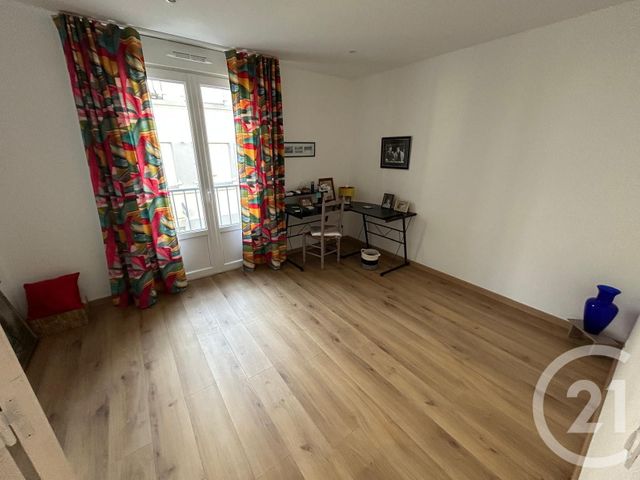 Appartement T4 &agrave; vendre - 4 pi&egrave;ces - 101,34 m2 - Fougeres - 35 - BRETAGNE