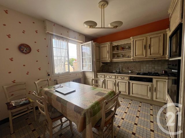 Maison à vendre - 8 pièces - 203,21 m2 - Fougeres - 35 - BRETAGNE