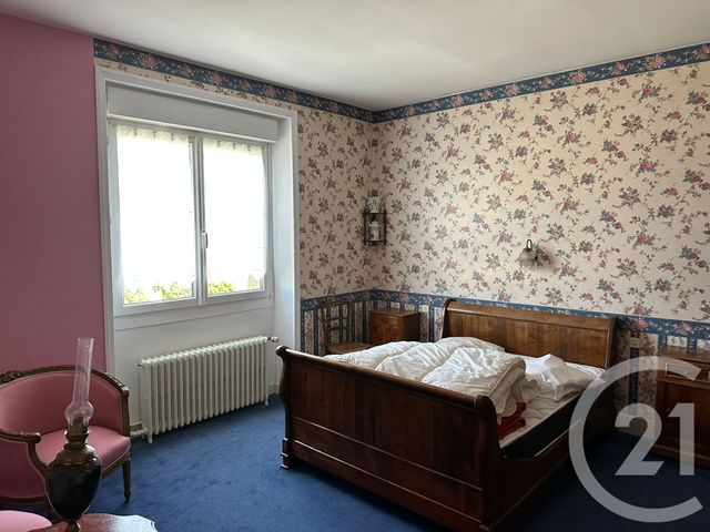 Maison à vendre - 9 pièces - 219 m2 - Fougeres - 35 - BRETAGNE