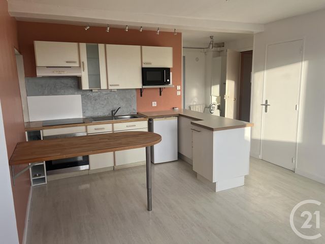 Appartement T2 &agrave; louer - 2 pi&egrave;ces - 45,38 m2 - Fougeres - 35 - BRETAGNE
