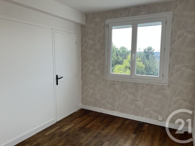 Appartement F4 &agrave; louer - 4 pi&egrave;ces - 70,26 m2 - Fougeres - 35 - BRETAGNE