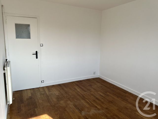 Appartement F4 &agrave; louer - 4 pi&egrave;ces - 70,26 m2 - Fougeres - 35 - BRETAGNE