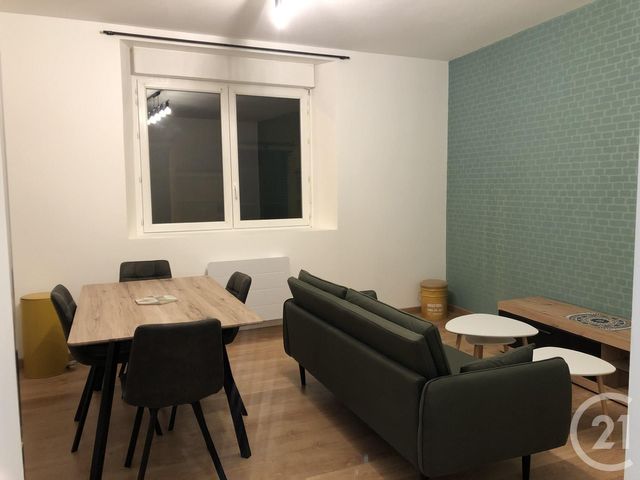 Appartement &agrave; louer - 2 pi&egrave;ces - 37,24 m2 - Fougeres - 35 - BRETAGNE