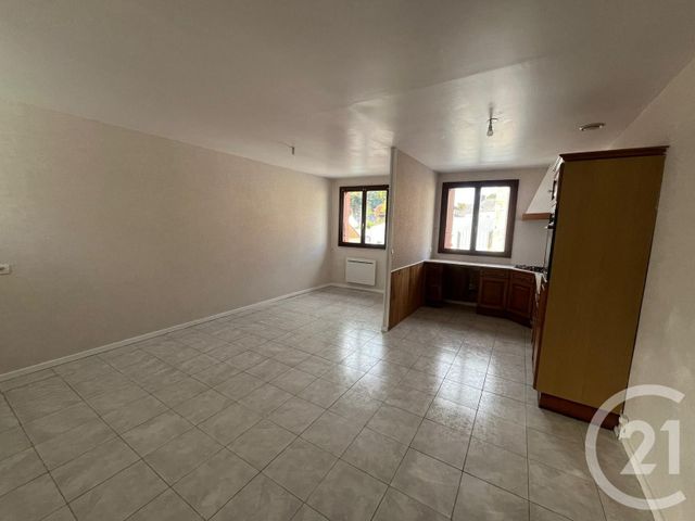 Maison à vendre - 3 pièces - 73,80 m2 - Fougerolles Du Plessis - 53 - PAYS-DE-LOIRE