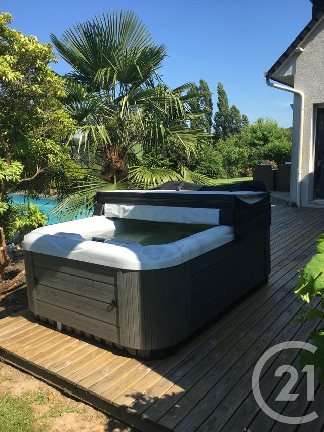 Maison à vendre - 8 pièces - 260 m2 - Fougeres - 35 - BRETAGNE