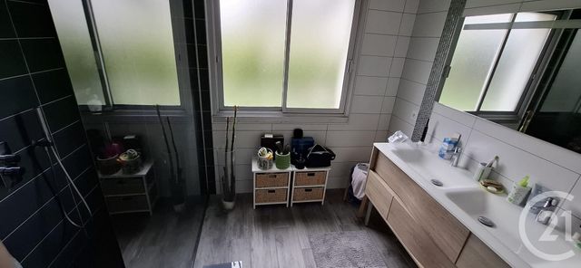 Maison à vendre - 8 pièces - 260 m2 - Fougeres - 35 - BRETAGNE