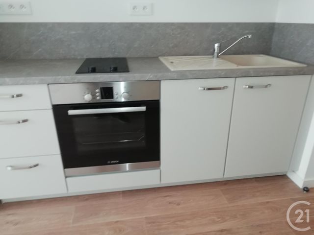Appartement à louer - 2 pièces - 32,70 m2 - Fougeres - 35 - BRETAGNE