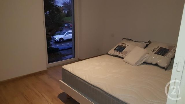 Maison &agrave; louer - 2 pi&egrave;ces - 35,80 m2 - Fougeres - 35 - BRETAGNE