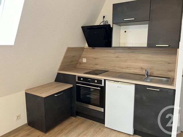 Appartement à louer - 2 pièces - 26 m2 - Fougeres - 35 - BRETAGNE