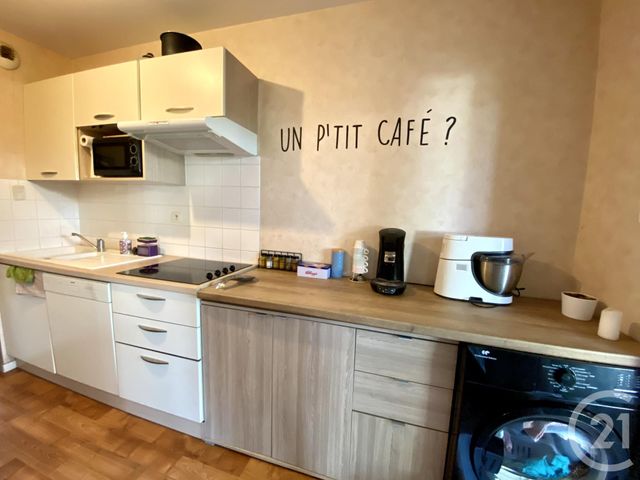 Appartement T3 à louer - 3 pièces - 64,50 m2 - Fougeres - 35 - BRETAGNE