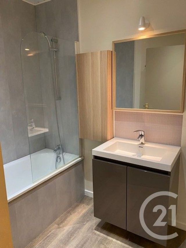 Appartement F3 à louer - 3 pièces - 65,86 m2 - Fougeres - 35 - BRETAGNE