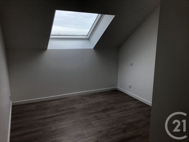 Maison à louer - 4 pièces - 90 m2 - Fougeres - 35 - BRETAGNE