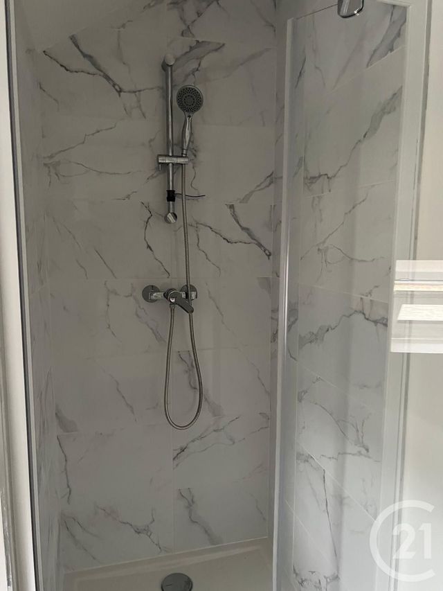 Appartement F3 &agrave; louer - 3 pi&egrave;ces - 62 m2 - Maen Roch - 35 - BRETAGNE