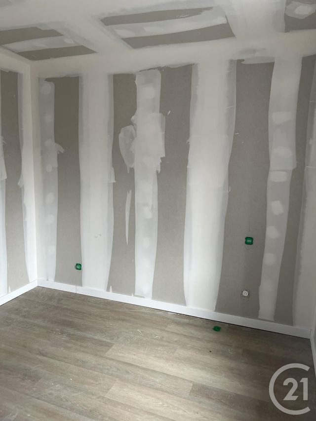 Appartement F3 &agrave; louer - 3 pi&egrave;ces - 46 m2 - Maen Roch - 35 - BRETAGNE