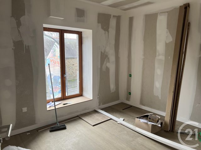 Appartement F2 &agrave; louer - 2 pi&egrave;ces - 35 m2 - Maen Roch - 35 - BRETAGNE