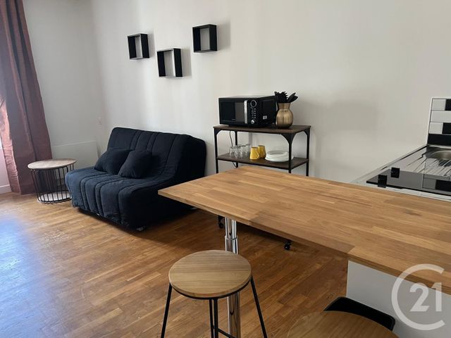 Appartement F1 &agrave; louer - 1 pi&egrave;ce - 25 m2 - Fougeres - 35 - BRETAGNE