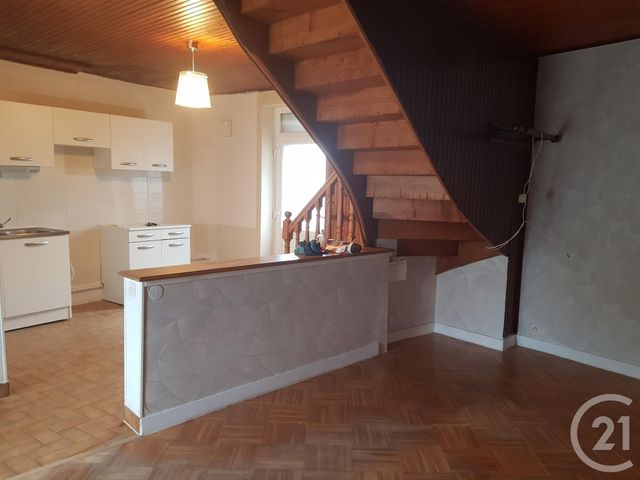 Maison &agrave; louer - 3 pi&egrave;ces - 57,43 m2 - Fougeres - 35 - BRETAGNE