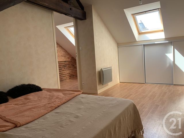 Appartement F2 &agrave; louer - 2 pi&egrave;ces - 29,86 m2 - Fougeres - 35 - BRETAGNE