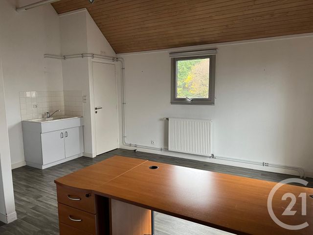 Appartement Local &agrave; louer - 1 pi&egrave;ce - 25 m2 - Fougeres - 35 - BRETAGNE