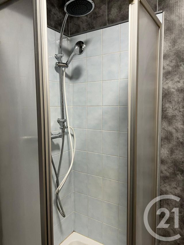 Appartement T2 &agrave; louer - 2 pi&egrave;ces - 36,58 m2 - Louvigne Du Desert - 35 - BRETAGNE