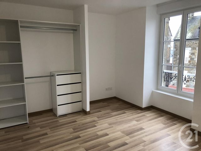 Maison &agrave; louer - 4 pi&egrave;ces - 96,65 m2 - St James - 50 - BASSE-NORMANDIE