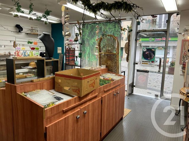 Appartement Local &agrave; louer - 1 pi&egrave;ce - 35 m2 - Fougeres - 35 - BRETAGNE