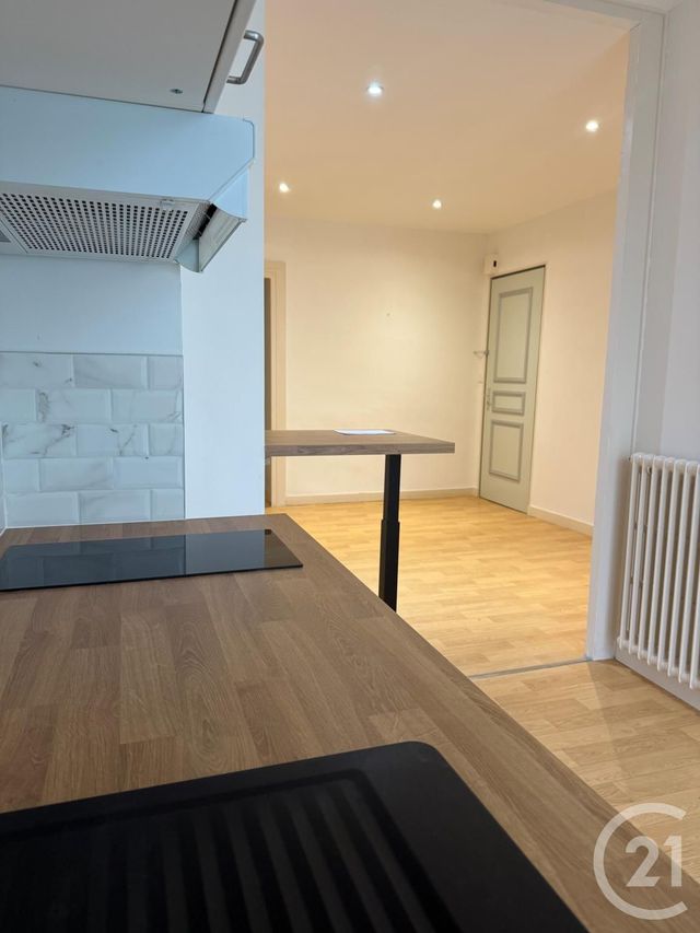 Appartement T3 &agrave; vendre - 3 pi&egrave;ces - 50,85 m2 - Fougeres - 35 - BRETAGNE