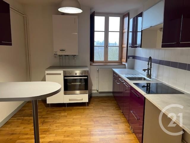 Appartement Duplex &agrave; louer - 3 pi&egrave;ces - 63,84 m2 - Fougeres - 35 - BRETAGNE