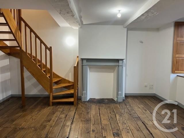 Appartement Duplex &agrave; louer - 3 pi&egrave;ces - 63,84 m2 - Fougeres - 35 - BRETAGNE