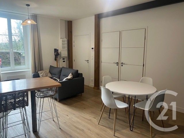 Appartement &agrave; louer - 2 pi&egrave;ces - 35,75 m2 - Fougeres - 35 - BRETAGNE