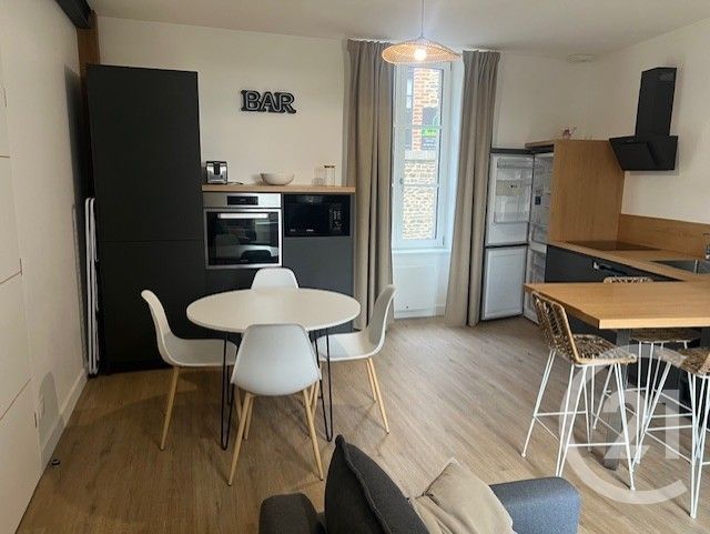 Appartement &agrave; louer - 2 pi&egrave;ces - 35,75 m2 - Fougeres - 35 - BRETAGNE