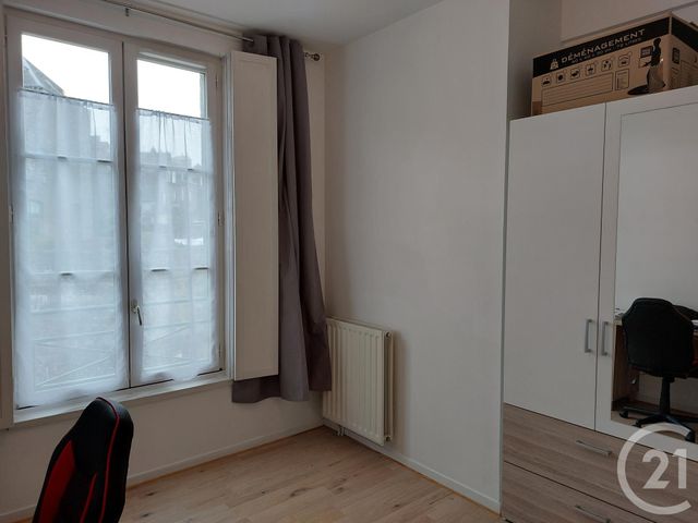 Appartement T3 &agrave; louer - 3 pi&egrave;ces - 59,01 m2 - Fougeres - 35 - BRETAGNE