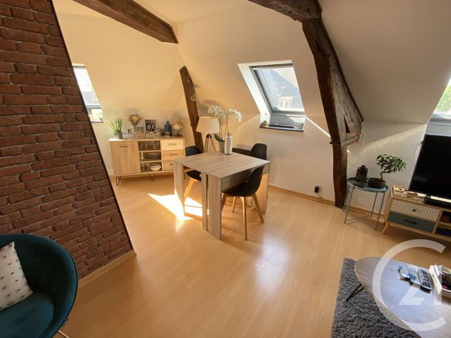 Appartement F3 &agrave; louer - 3 pi&egrave;ces - 70 m2 - Fougeres - 35 - BRETAGNE