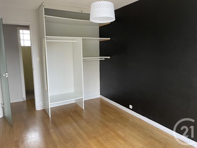 Appartement T3 &agrave; louer - 3 pi&egrave;ces - 58,19 m2 - Fougeres - 35 - BRETAGNE