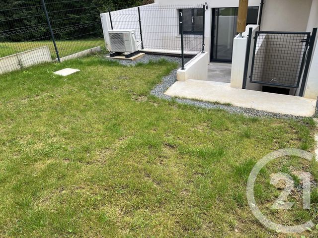 Maison &agrave; louer - 4 pi&egrave;ces - 100 m2 - Lecousse - 35 - BRETAGNE