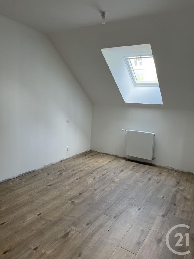 Maison &agrave; louer - 4 pi&egrave;ces - 100 m2 - Lecousse - 35 - BRETAGNE