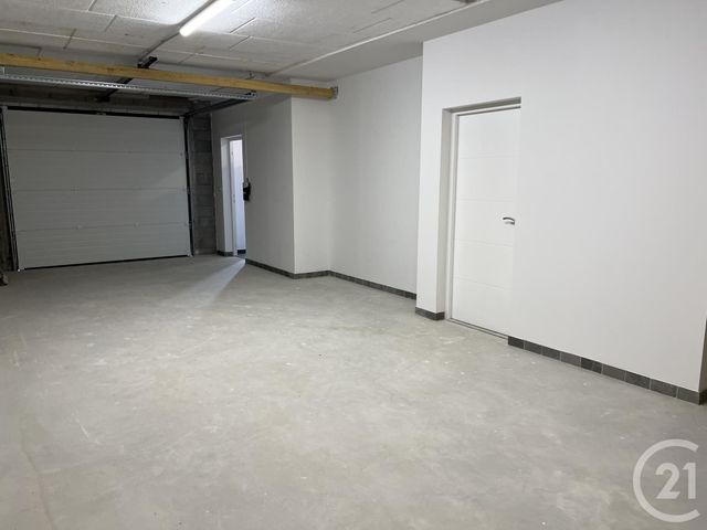 Maison &agrave; louer - 4 pi&egrave;ces - 100 m2 - Lecousse - 35 - BRETAGNE