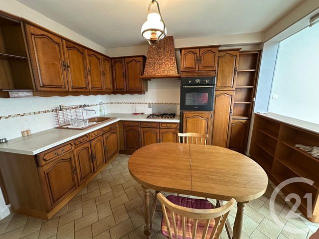 Maison &agrave; vendre - 5 pi&egrave;ces - 94,86 m2 - Fougeres - 35 - BRETAGNE